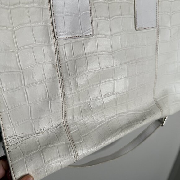 Wilsons Leather Women's White Leather Executive Large Tote Handbag Shoulder Bag - Picture 3 of 4